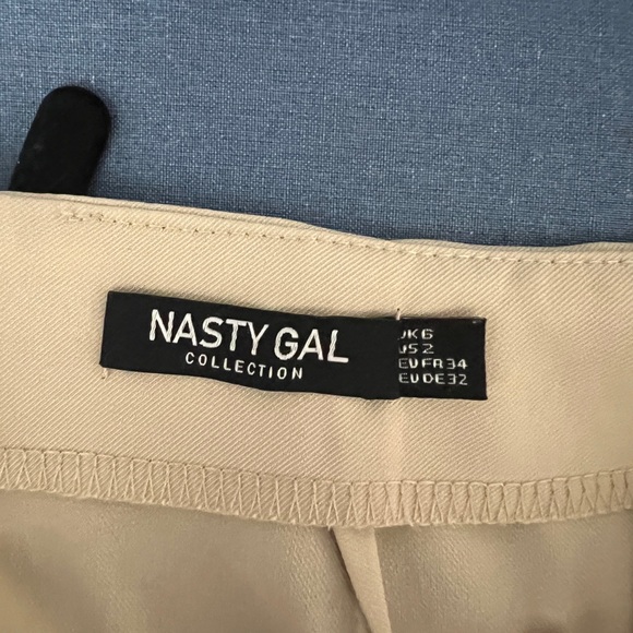 Nasty Gal chain detail midi high-waist skirt - Picture 6 of 7